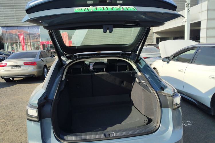 Used Volkswagen ID.7 VIZZION 2024 AIR model