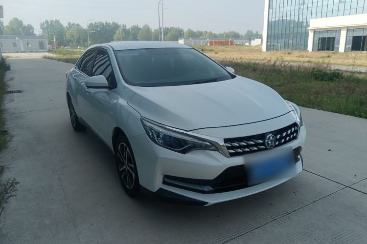 Used Venucia D60 2019 1.6L XE Manual Comfort Edition