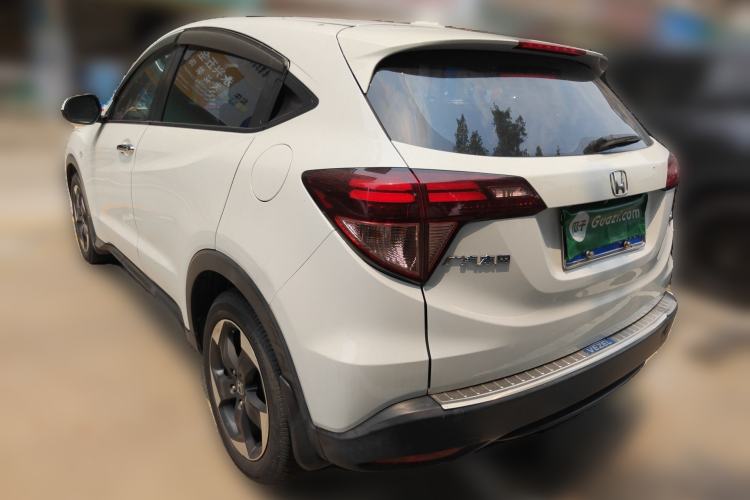 Used Honda Vezel 2017 1.8L CVT Front-Wheel Drive Pioneer Edition Rear Left 45 Deg