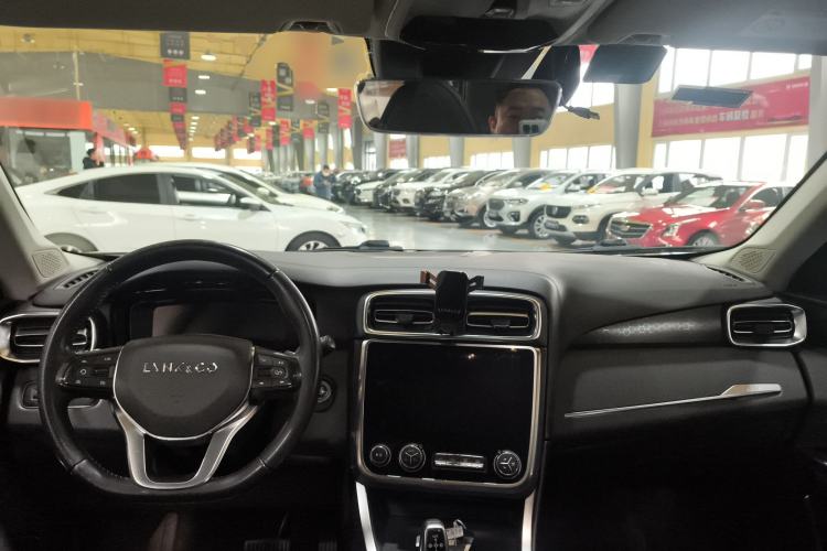 Used Lynk & Co 01 EM-P 2019 1.5T PHEV Jing Meeting China VI Emission Standards