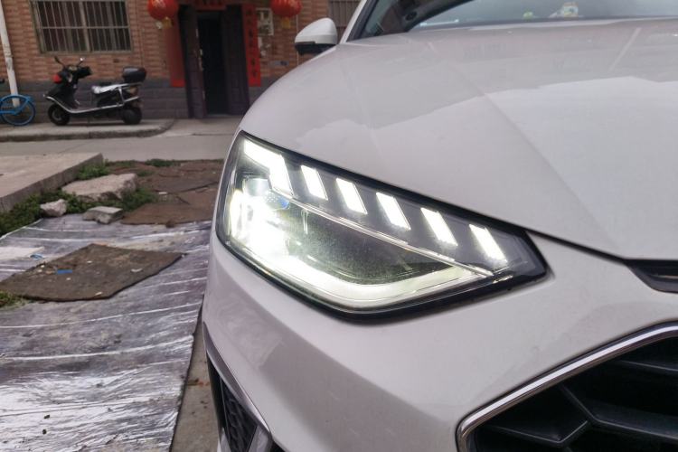 Used Audi A4L 2022 40 TFSI Fashion Dynamic Model
