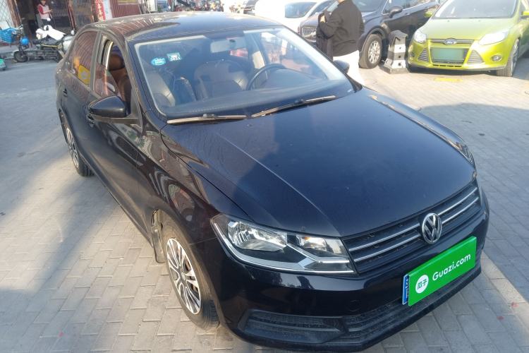 Used Volkswagen Santana 2016 1.6L Manual Fashion Edition
