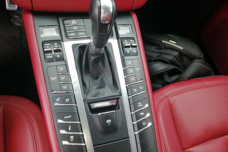 Used Porsche Macan 2017 Macan 2.0T