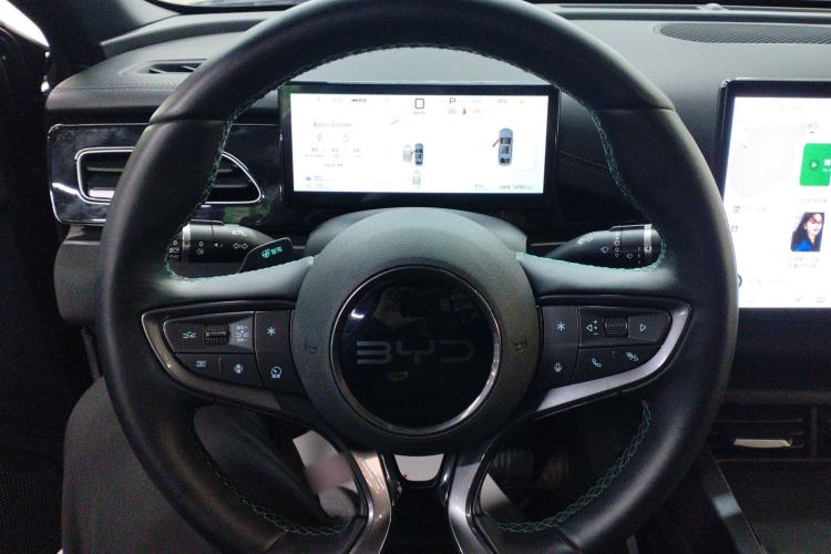 Used BYD Seal 06 New Energy 2025 DM-i Smart Drive 80KM Luxury Model Steering Wheel