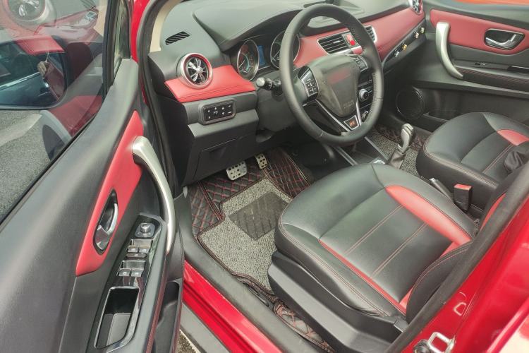 Used Haval H1 2015 1.5L AMT Urban Model
