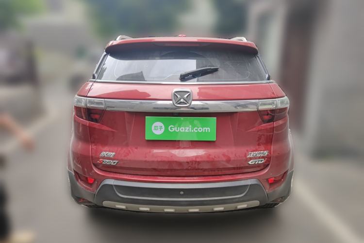 Used JMC Yusheng S330 2016 1.5L GTDi Automatic Two-Wheel Drive Flagship Edition Rear