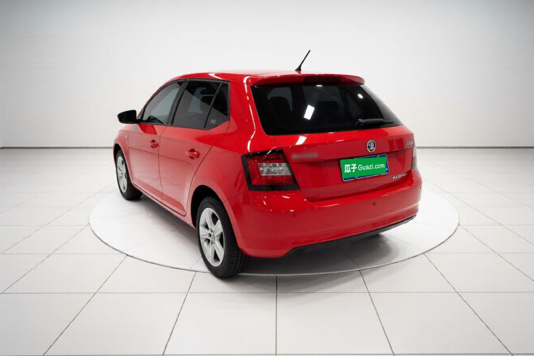 Used Skoda Fabia 2017 1.4L Automatic Car Enjoy Edition
