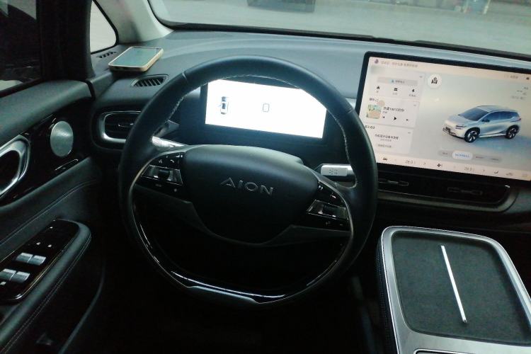 Used AION V 2024 Plus 70 Star Edition Lithium Iron Phosphate
