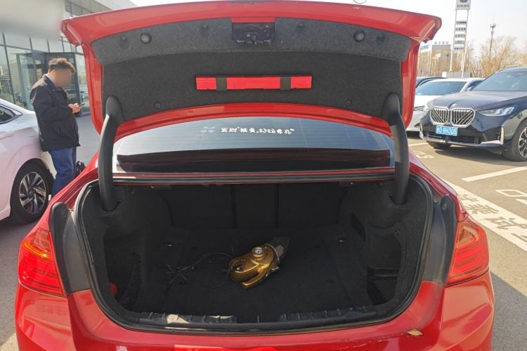 Used BMW 3 Series 2015 320Li Luxury Design Package Premium Edition
