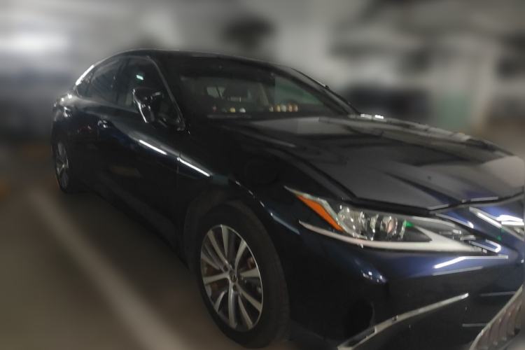 Used Lexus ES 2020 200 Excellence Edition