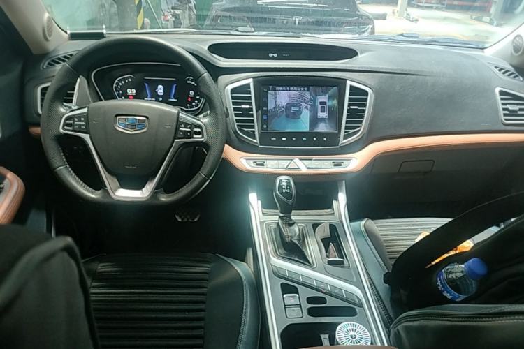 Used Geely Auto Vision X6 2018 1.4T CVT 4G Connected Flagship Edition
