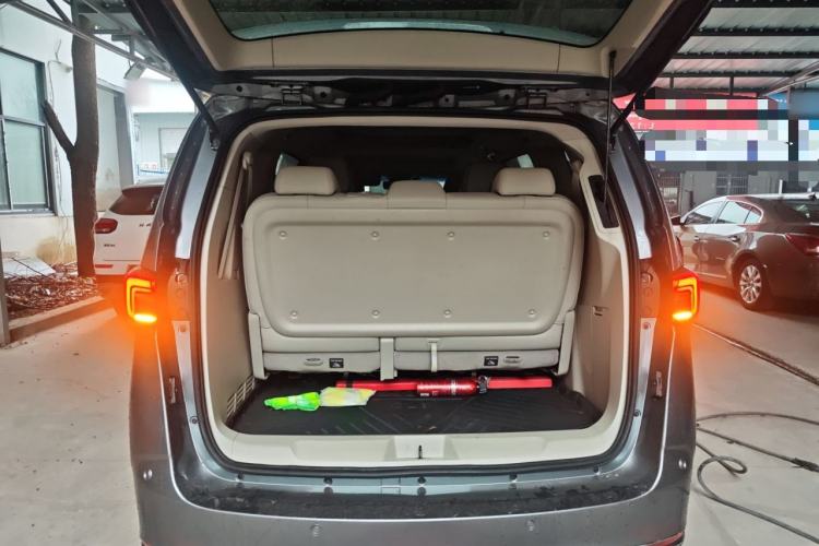 Used Buick GL8 2021 Land Cruiser Executive 652T Premium Model
