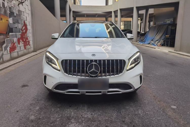 Used Mercedes-Benz GLA 2018 GLA 200 Fashion Model