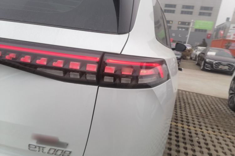 Used Dongfeng eπ eπ008 2025 210Max Range-Extended Version 5 Seats