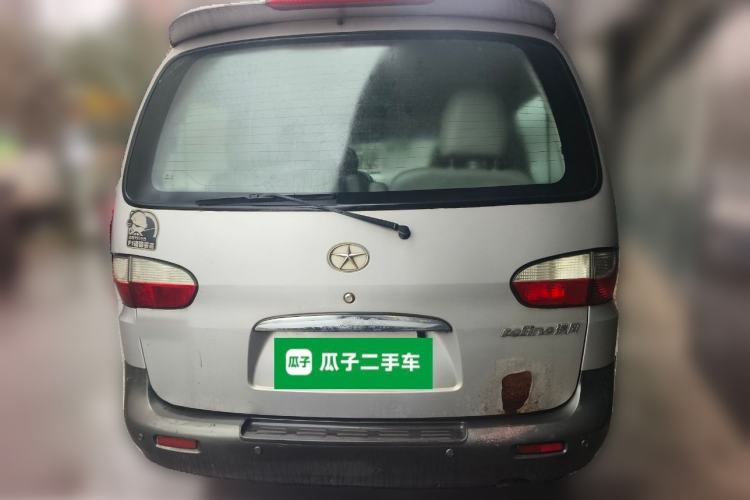 Used JAC Group Refine 2011 2.4L Colorful Journey Gasoline Standard Edition HFC4GA1-C
