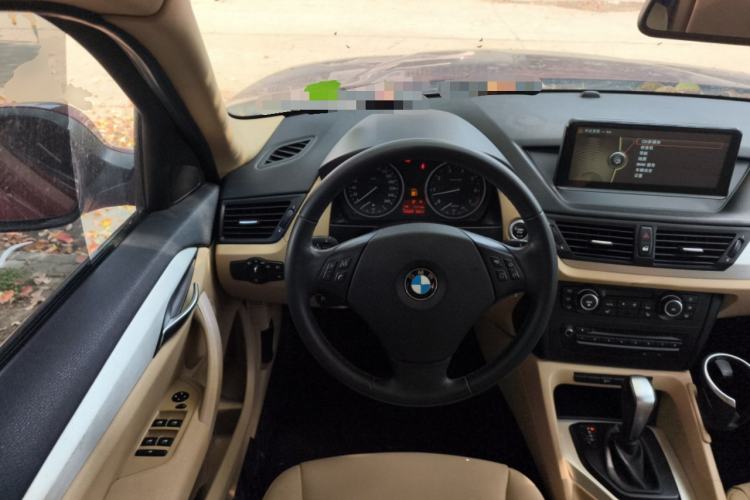 Used BMW X1 2010 sDrive18i Luxury Model
