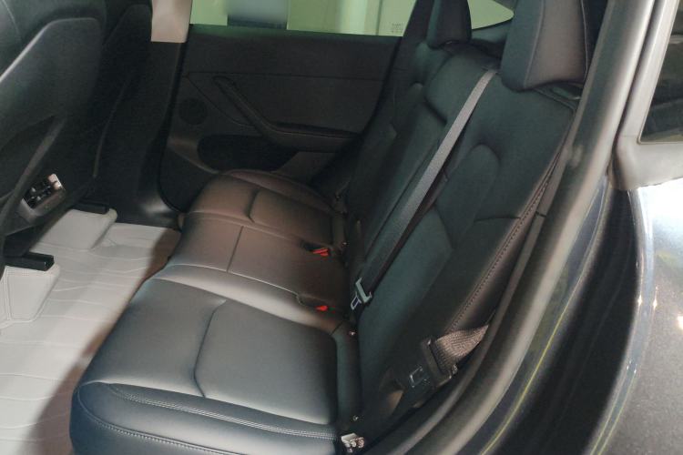 Used Tesla Model Y 2024 Rear-Wheel-Drive Version
