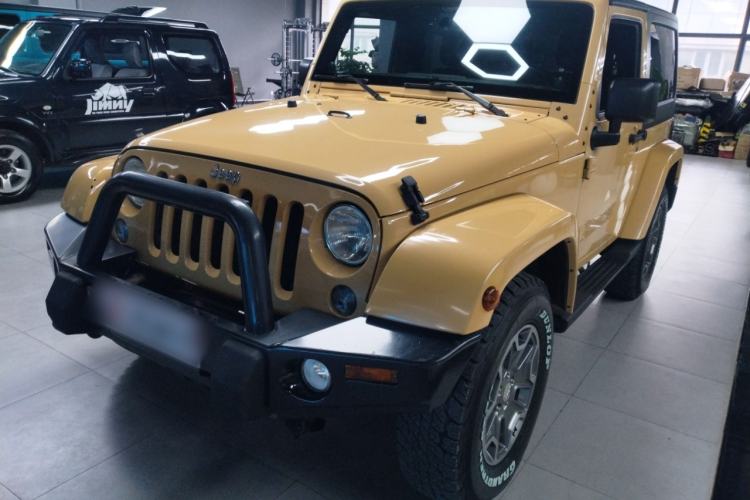 Used Jeep Wrangler 2013 3.6L Sahara two-door model