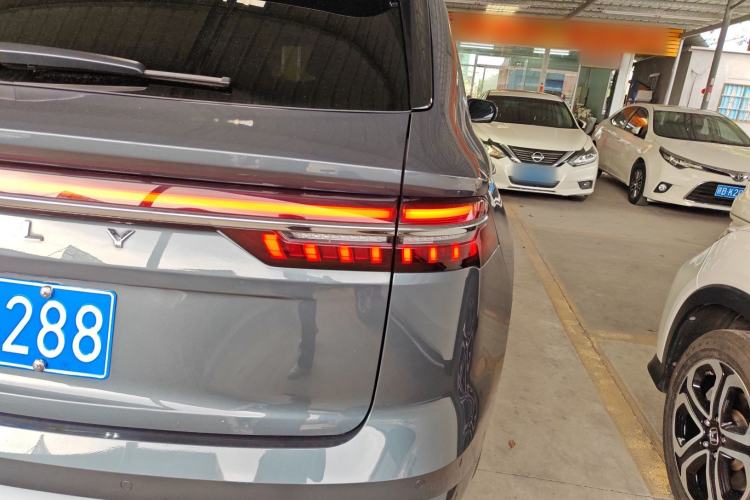 Used Geely Auto Monjaro L 2022 1.5T Thunder Hi·F Plug-in Hybrid Super Rui Right Rear Taillight