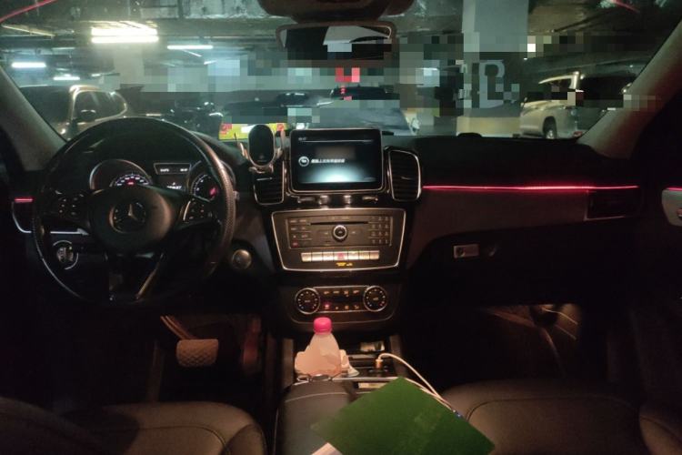 Used Mercedes-Benz GLE Coupe 2015 GLE 320 4MATIC Coupe SUV Center Console