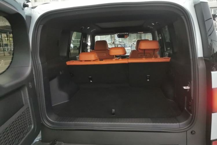 Used Formula Leopard Tai 7 2025 Model 135 km Two-Wheel Drive Pro Edition Trunk