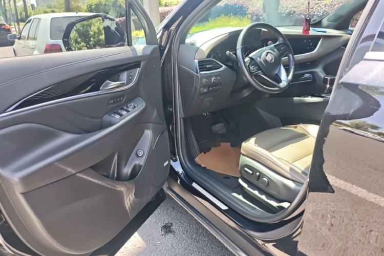 Used Buick Enclave 2022 652T 4x4 Prestige Flagship 7-Seater Driver Seat