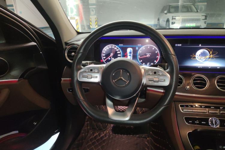 Used Mercedes-Benz E-Class 2019 E 300 L Sporty and Stylish Model Steering Wheel