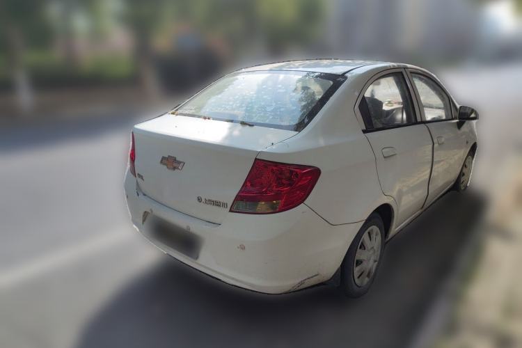 Used Chevrolet Sail 2011 Sedan 1.4L AMT Happiness Edition