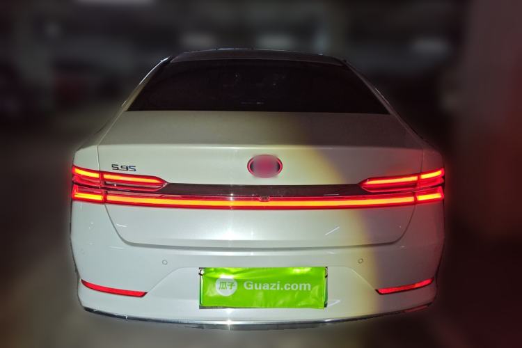 Used BYD Qin Pro New Energy 2018 DM 1.5TI Automatic Smart Connect Enjoyment Model Rear