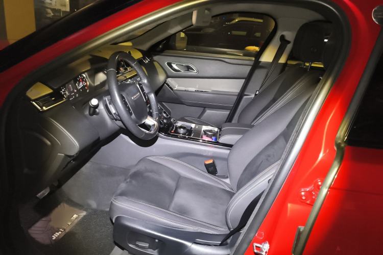 Used Land Rover Range Velar 2019 250 PS