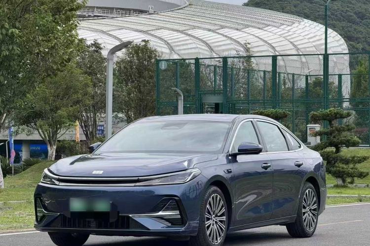 Used Geely Galaxy A7 2025 Model EM-i 150km Starship Edition