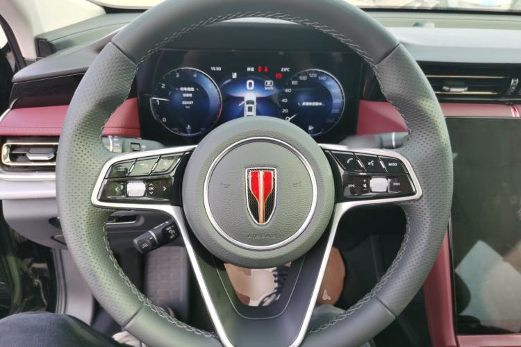 Used Hongqi H5 2024 2.0T Automatic Smart Connect Flagship Edition Steering Wheel