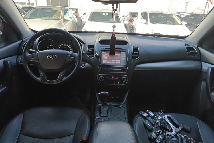 Used Kia Sorento 2013 2.4L 5-Seater Gasoline Luxury Version China IV Standard
