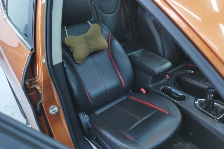 Used Soueast DX3 2016 1.5L Manual Luxury Edition