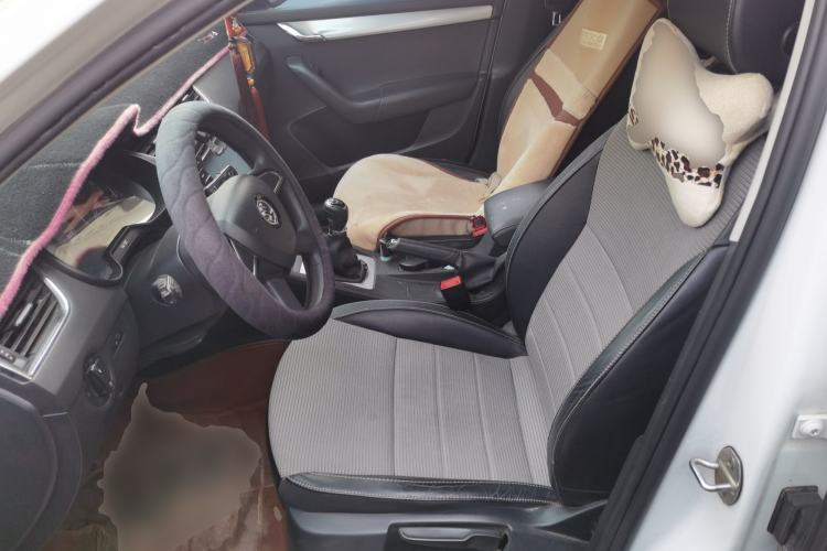 Used Skoda Octavia 2016 1.6L Manual Trend Edition
