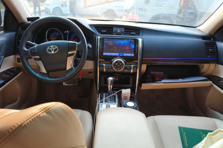 Used Toyota Reiz 2012 2.5V Fengdu Elite Stylish Edition
