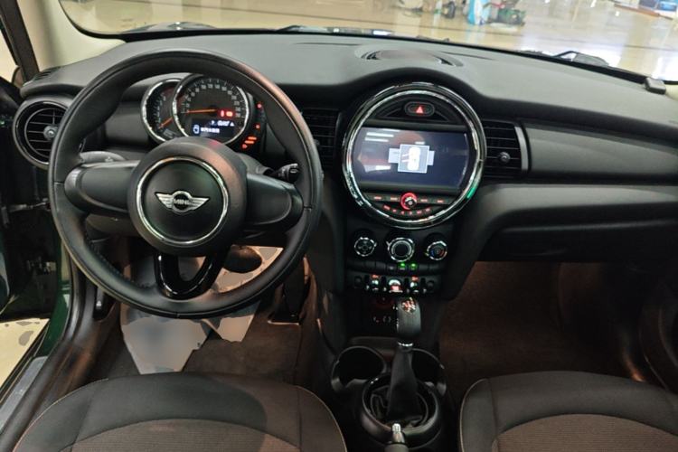 Used MINI 2015 1.2T ONE Five-Door Edition
