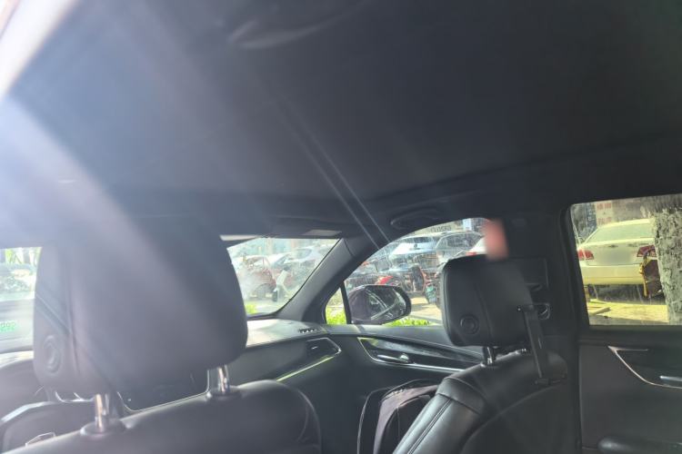 Used Cadillac XT5 2022 2.0T Two-Wheel Drive Luxury Version