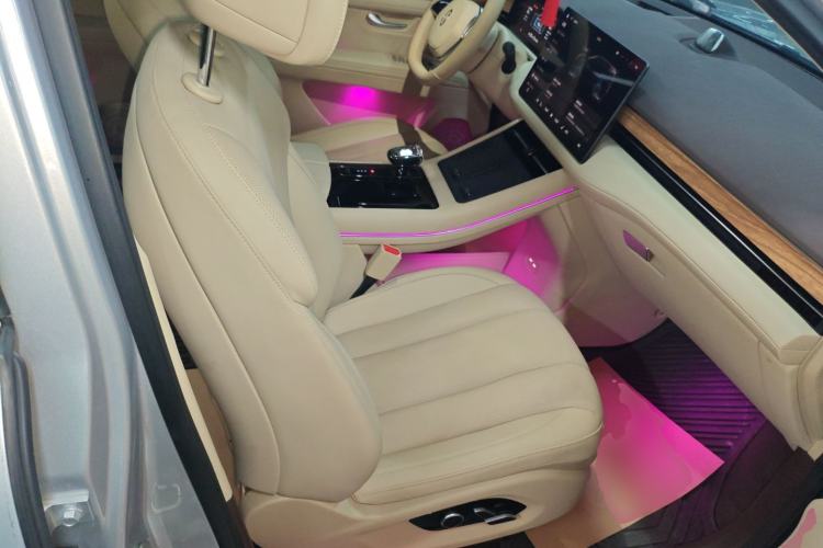 Used Hima AITO M7 2024 1.5T Rear-Drive Plus Version 5 Seats
