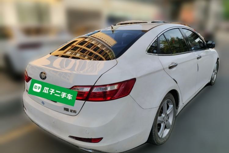 Used Bestune B70 2014 2.0L manual luxury version