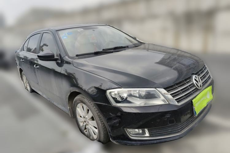 Used Volkswagen Lavida 2013 Restyled Classic 1.6L Automatic Comfort Edition Front Right 45 Deg