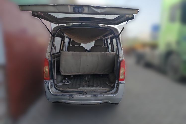 Used Wuling Rongguang 2011 1.2L Standard Version Trunk