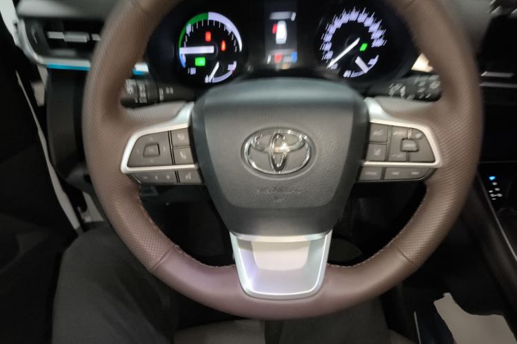 Used Toyota Granvia 2023 2.5L Hybrid Prestige PLUS Edition
