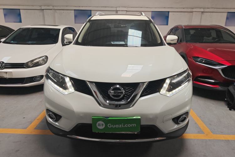 Used Nissan X-Trail 2015 2.0L CVT Comfort MAX Edition 2WD Front