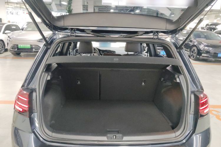 Used Volkswagen Golf 2019 280TSI DSG R-Line Model China V Standard