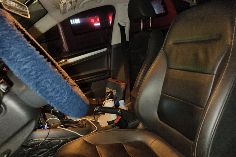 Used Volkswagen Sagitar 2015 1.6L Automatic Comfort Model Left Front Seat