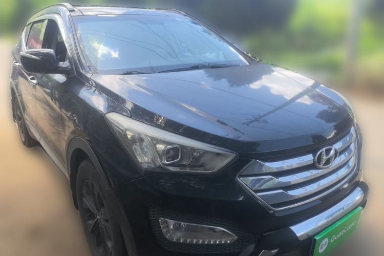 Used Hyundai Santa Fe 2013 2.4L Automatic Two-Wheel Drive Smart Version
