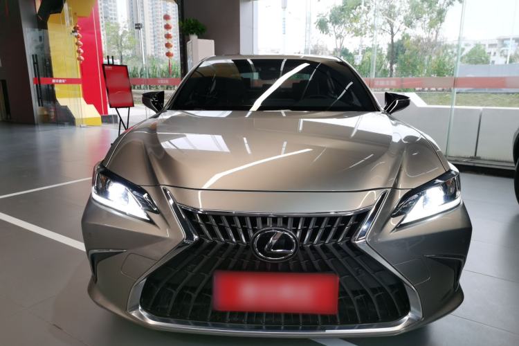 Used Lexus ES 2021 200 Excellence Edition