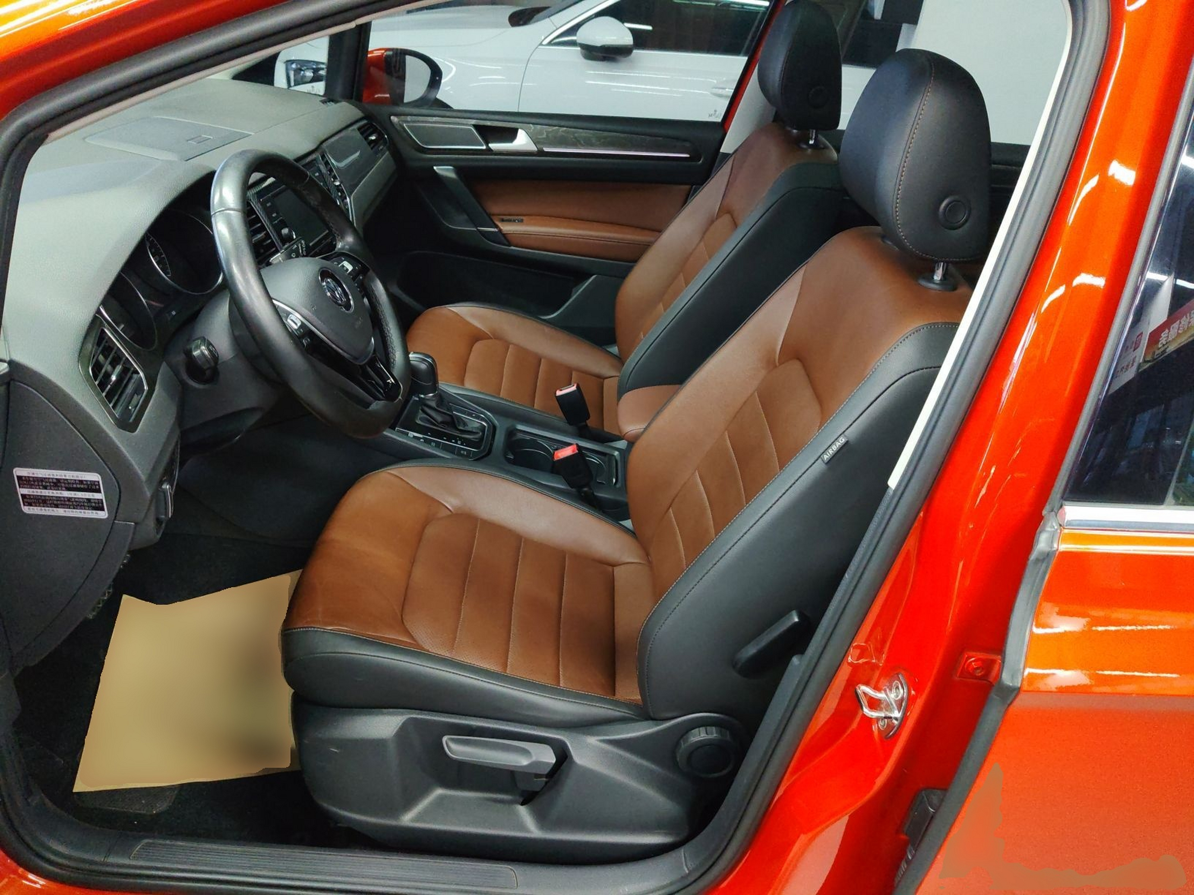 Interior delantero