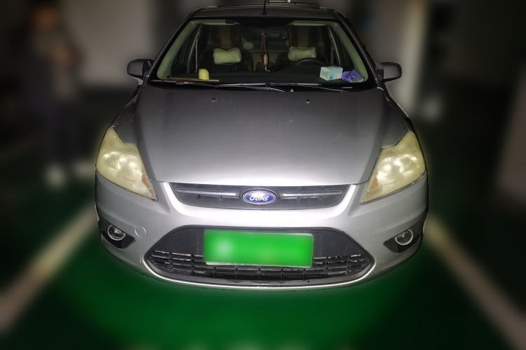 Used Ford Focus 2013 Sedan Classic 1.8L Automatic Base Model
